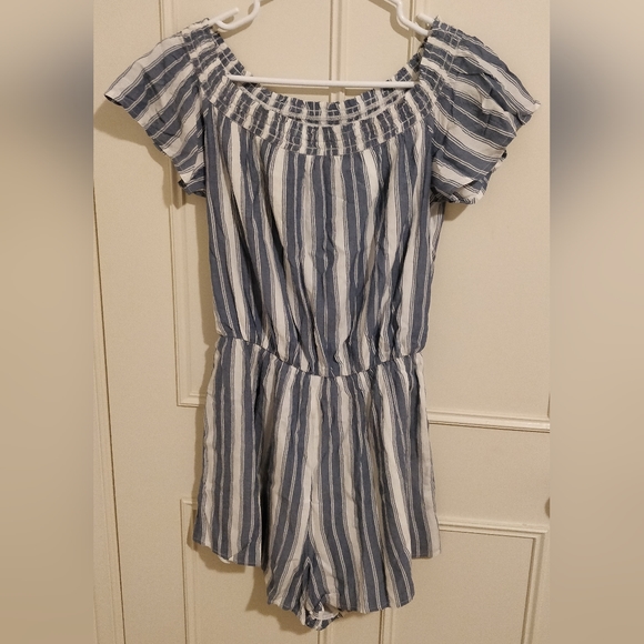 Hollister Blue and White Striped Romper - Picture 1 of 4